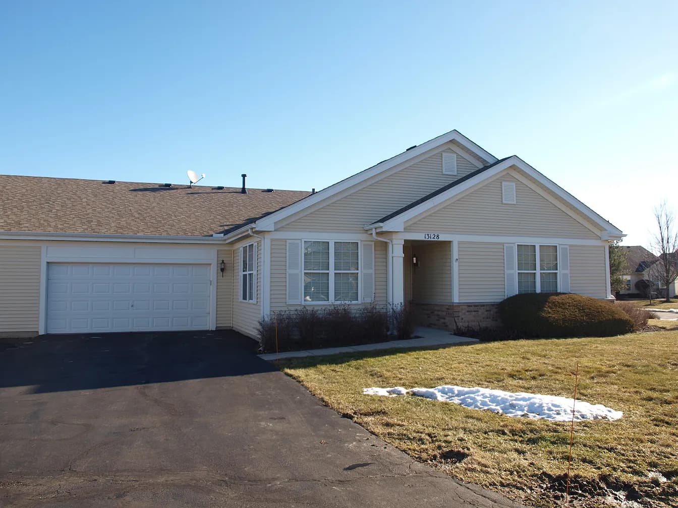 Exterior of 13128 W Sheffield Ln, Beach Park, IL, 60083