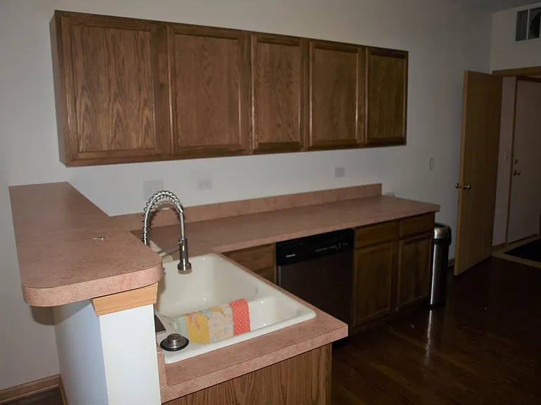 Gallery view 15 of 13128 W Sheffield Ln, Beach Park, IL, 60083