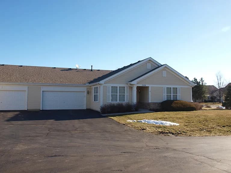 Gallery view 19 of 13128 W Sheffield Ln, Beach Park, IL, 60083