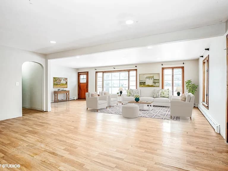 Gallery view 11 of 4N135 Lombard Rd, Addison, IL, 60101