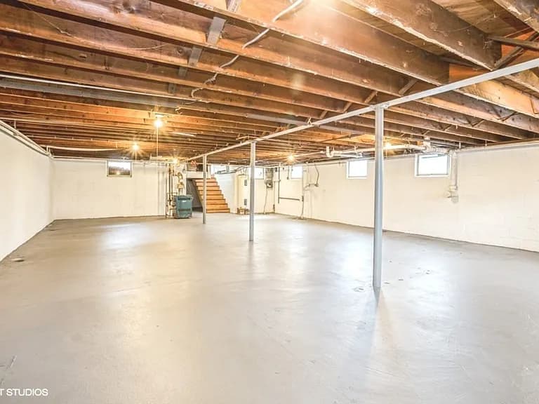 Gallery view 13 of 4N135 Lombard Rd, Addison, IL, 60101