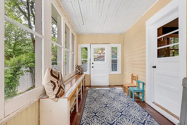 1495 Oakwood Ave property image