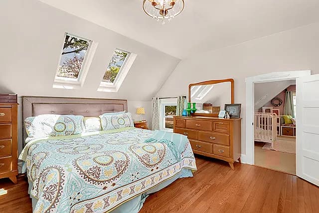 1495 Oakwood Ave property image