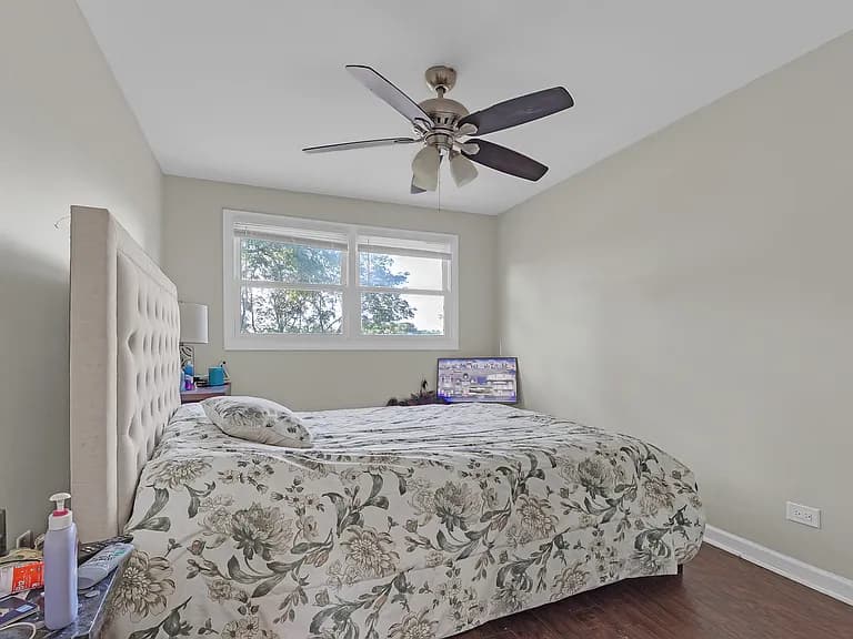 1916 Cheltenham Place property