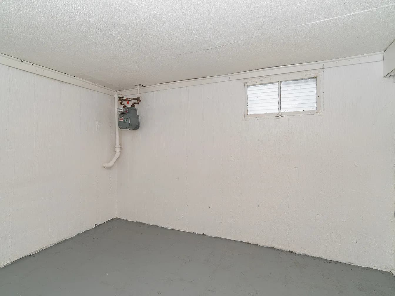 3915 W 85th St property image
